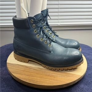 Timberland Men's Navy Leather Work Boots with Tan Lug Sole (Men’s 12)